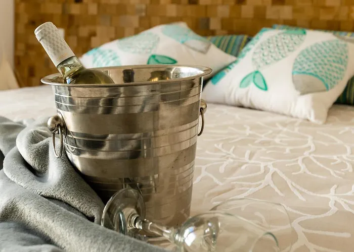 酒店 Hanbury With Swimming Pool And Parking In 阿拉西奥